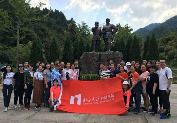 可爱萌女孩装扮